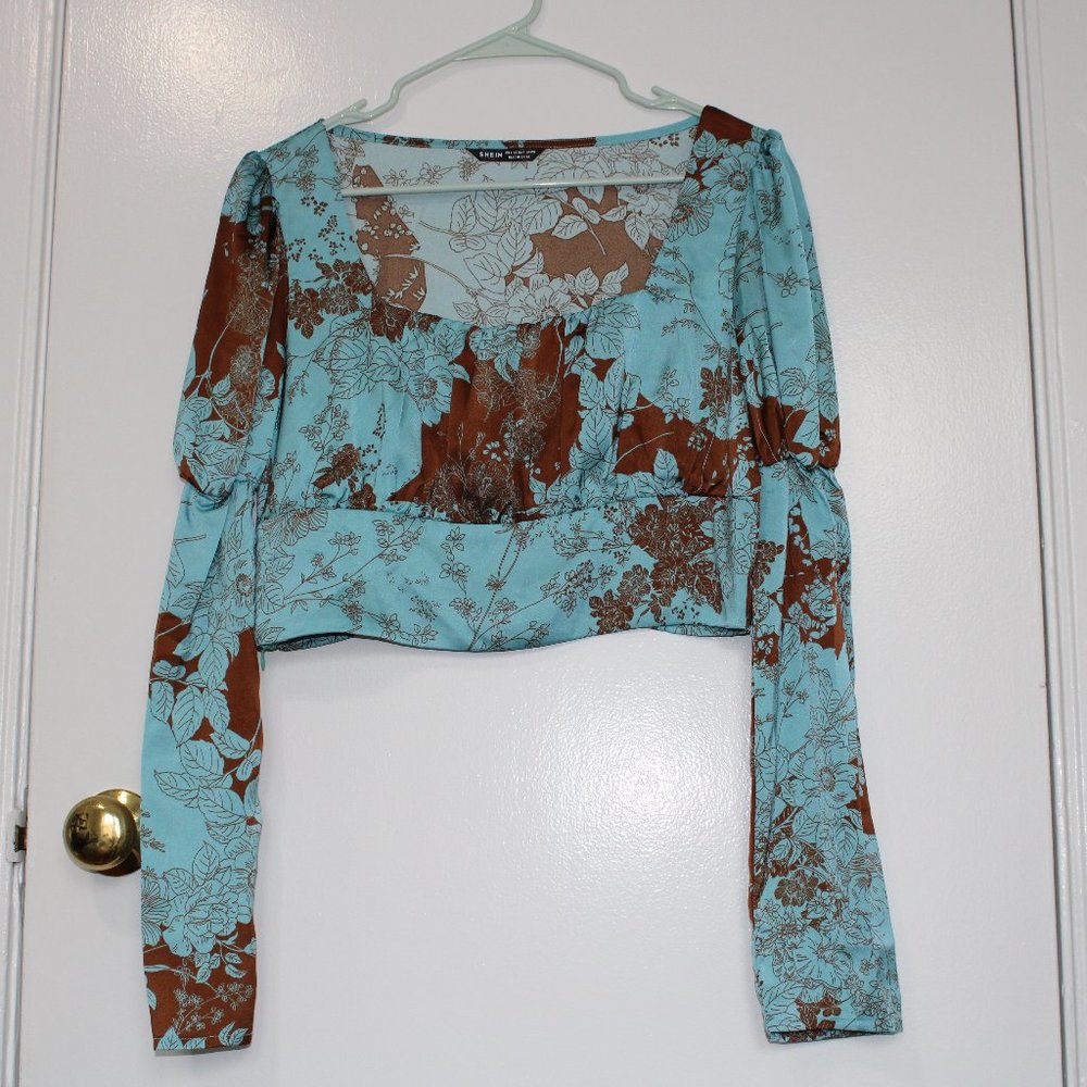 SHEIN Gigdot Sleeve Ruched Bust Floral Top